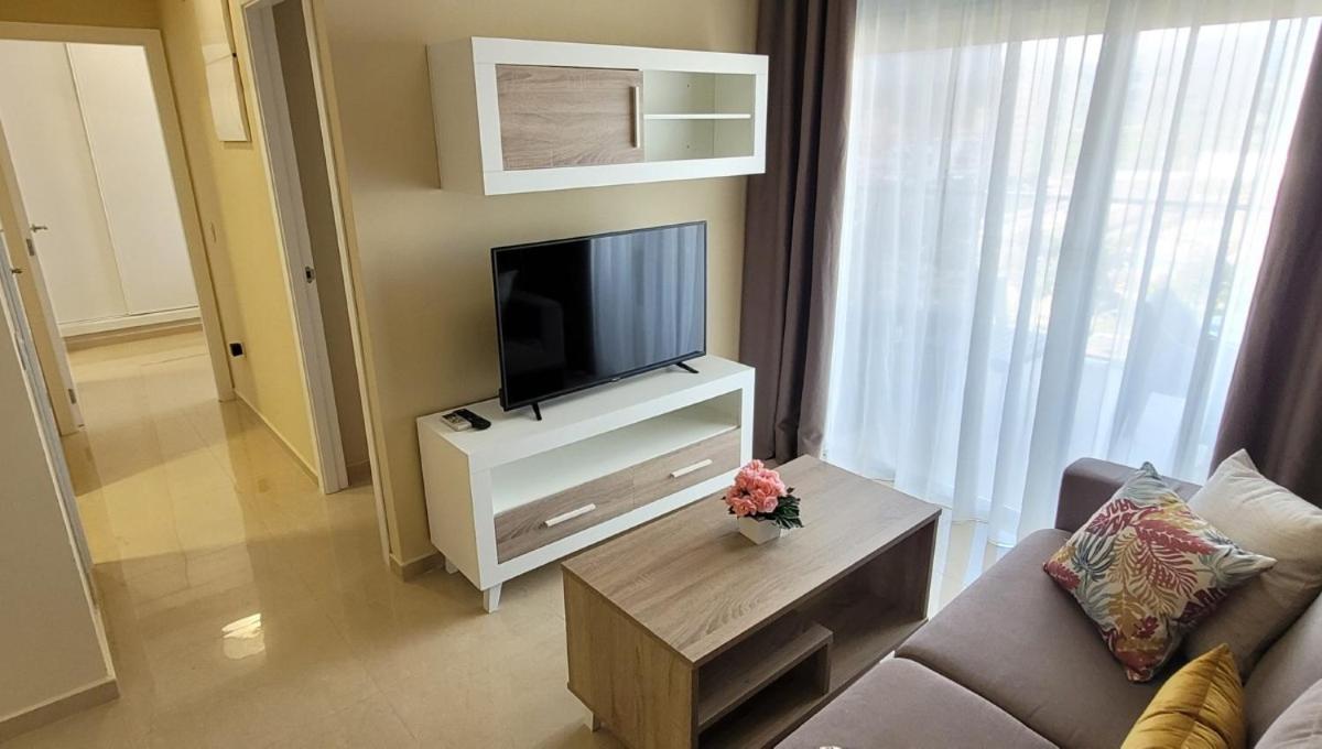 Miramar Apartamentos Cosmos 奥罗佩萨德尔马 外观 照片